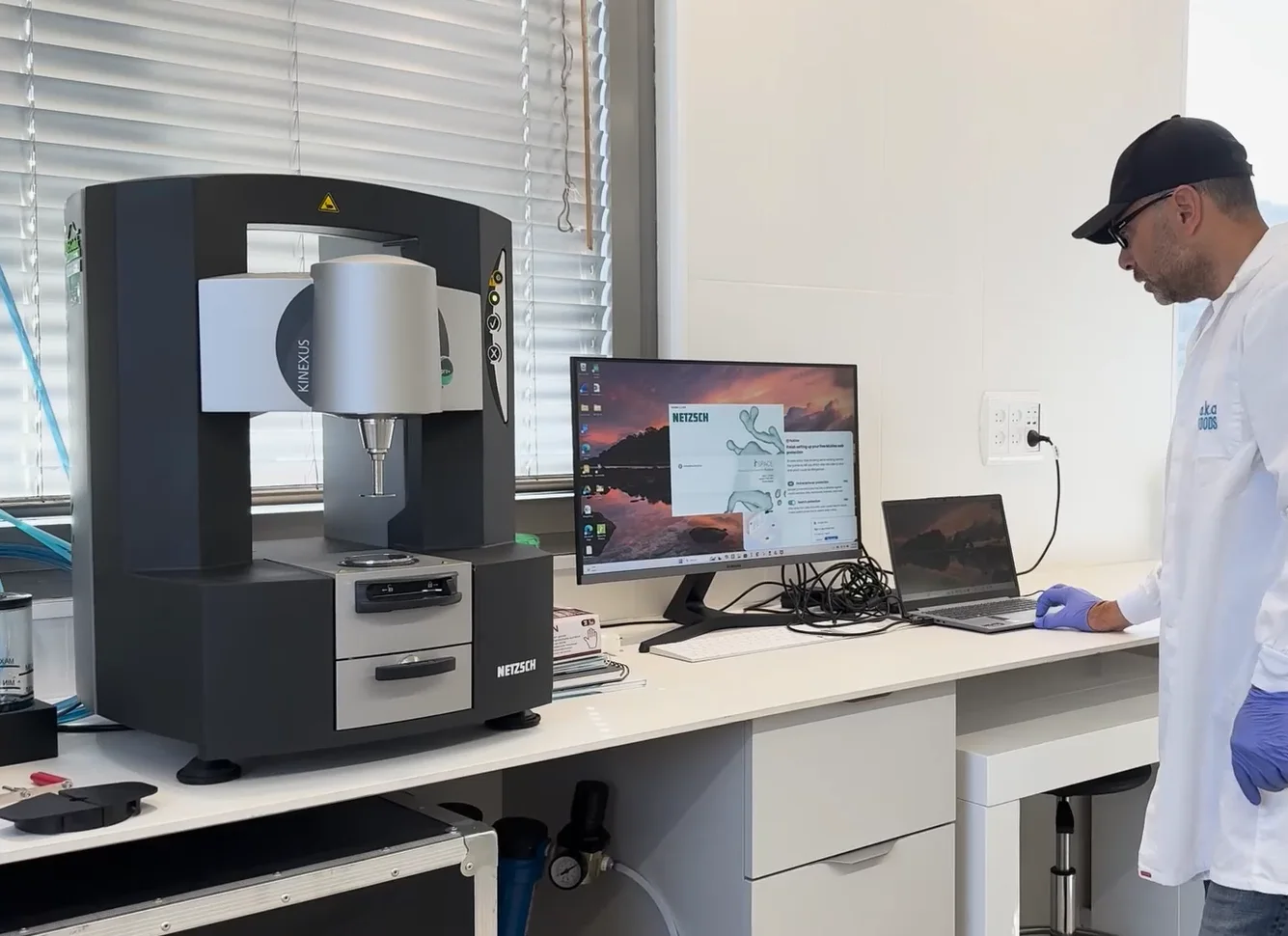 Analytical Lab at AKA